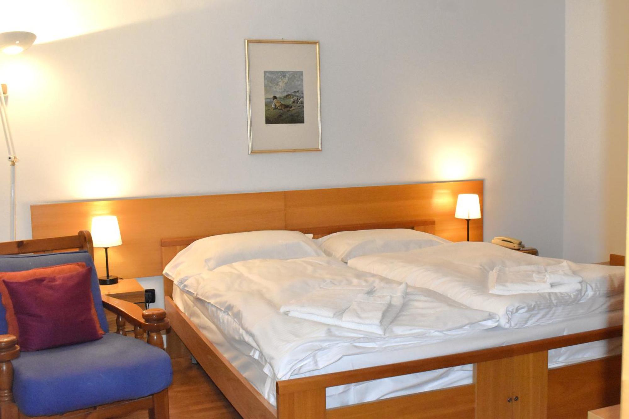 Villa Nuova Romeno 外观 照片