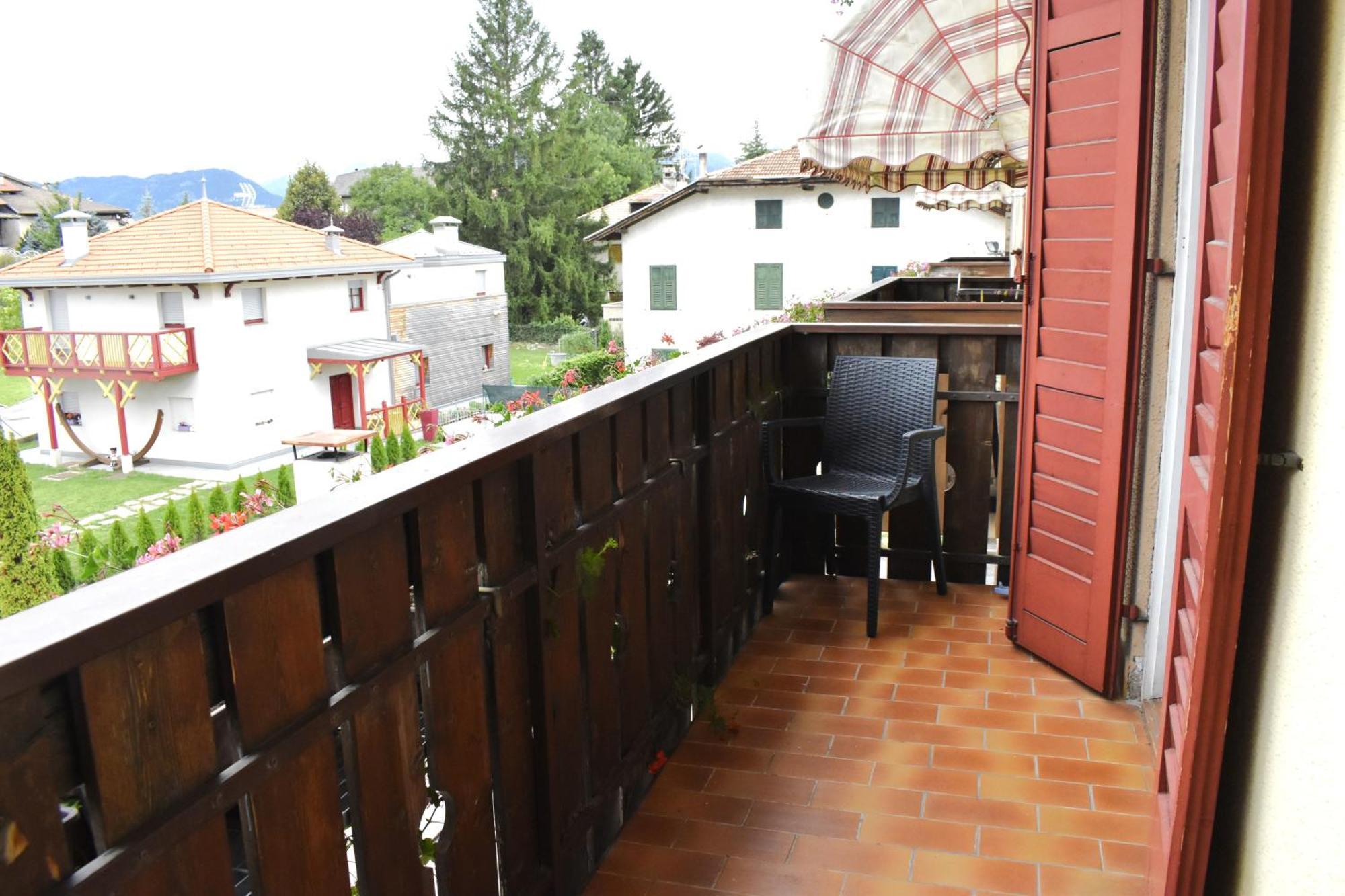 Villa Nuova Romeno 外观 照片